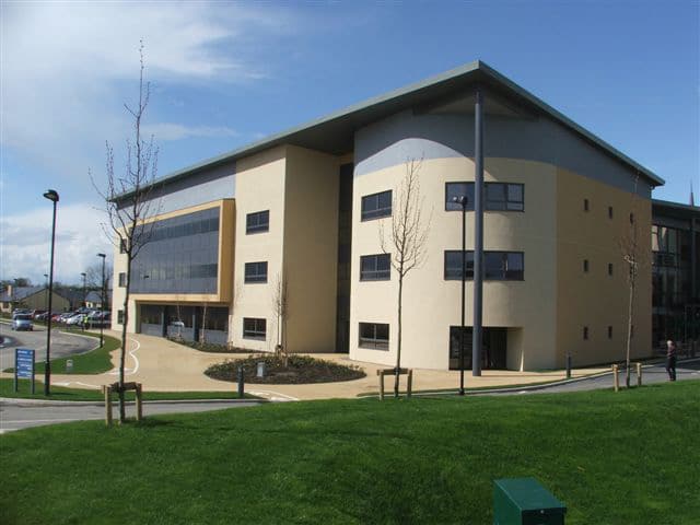 Healthcare_barchester_6_full size